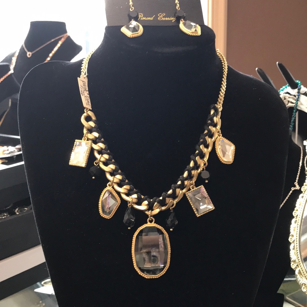 Park Lane FASCINATED Necklace with Earrings